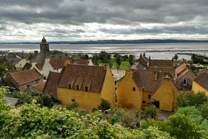 Outlander Filming Locations Day Tour from Edinburgh - Guide stories make the miles count