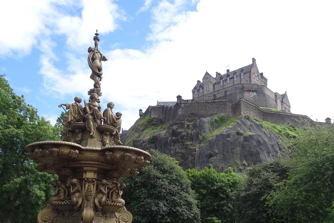 Private 4 Hour Tour of Edinburgh in a Spacious 6-seater Mercedes - New Town, Dean Village, and landmarks beyond the old core