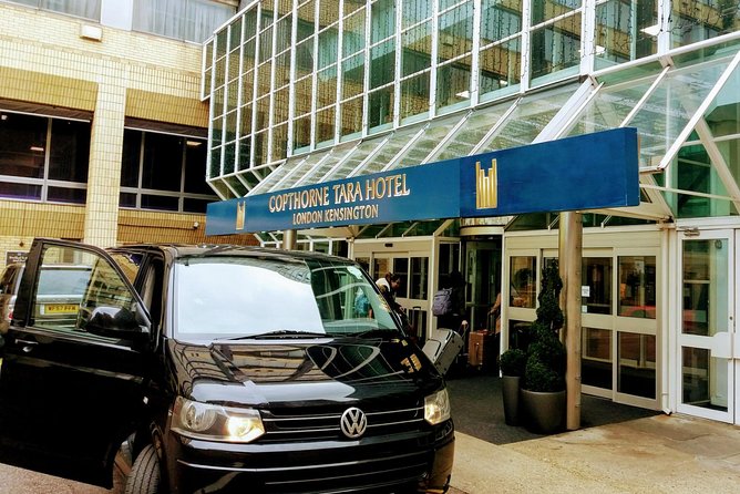 Private Airport transfer From or to Edinburgh airport (One way transfer) - From Edinburgh Airport to your front door