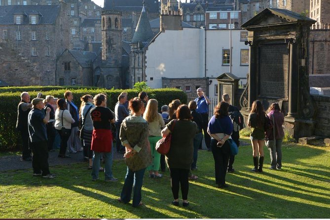 Private Greyfriars Kirkyard history tour - FAQ