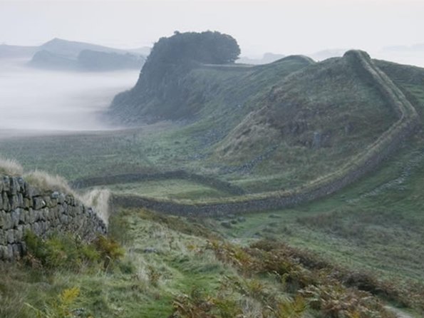 Rosslyn Chapel and Hadrian's Wall Small Group Tour from Edinburgh - Housesteads and Hadrian’s Wall: the day’s main walk