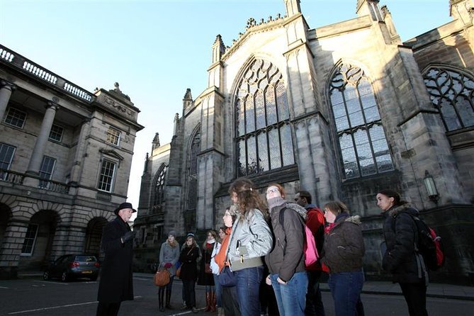Royal Mile and Edinburgh Castle - Small Group Walking Tour - The Royal Mile Makes More Sense on Foot
