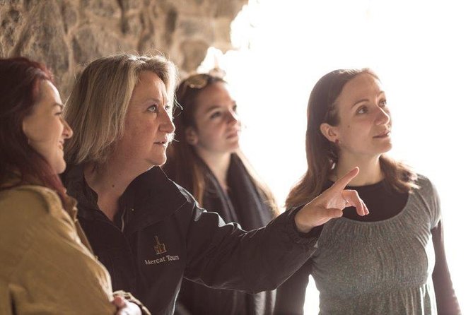 Royal Mile and Edinburgh Castle - Small Group Walking Tour - St Giles’ Cathedral and Parliament Square