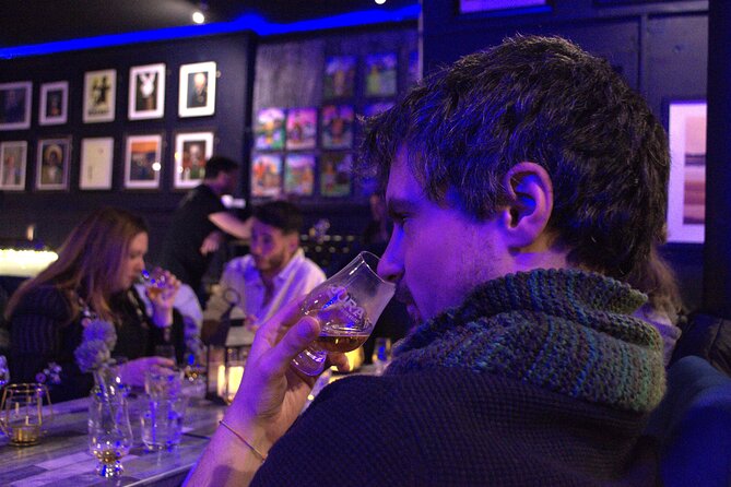 Scotch Whisky Tasting - The True Spirit of Scotland - A whisky bar, not a distillery floor