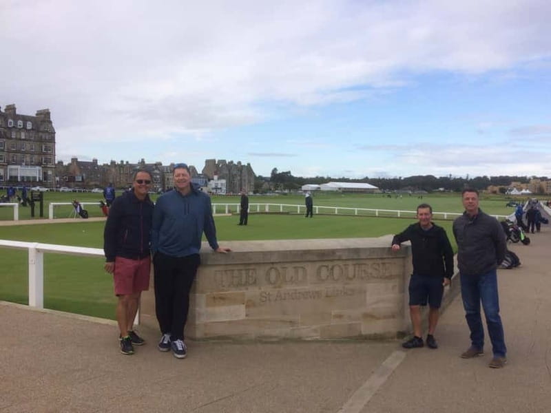 St Andrews: Top Sights Guided Walking Tour - The University, chapel and town centre
