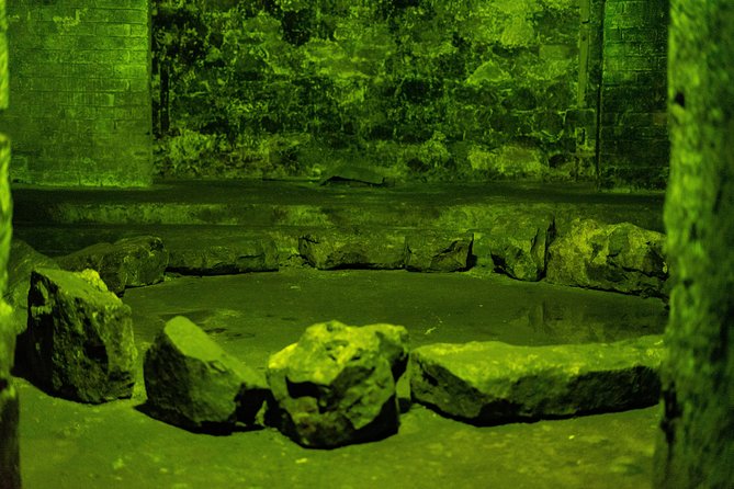 Terror Walking Tour in Edinburgh - Inside the South Bridge Vaults