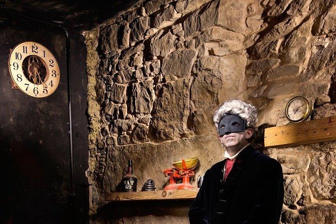 The World Famous Underground Ghost Tour - Going below street level into the vaults
