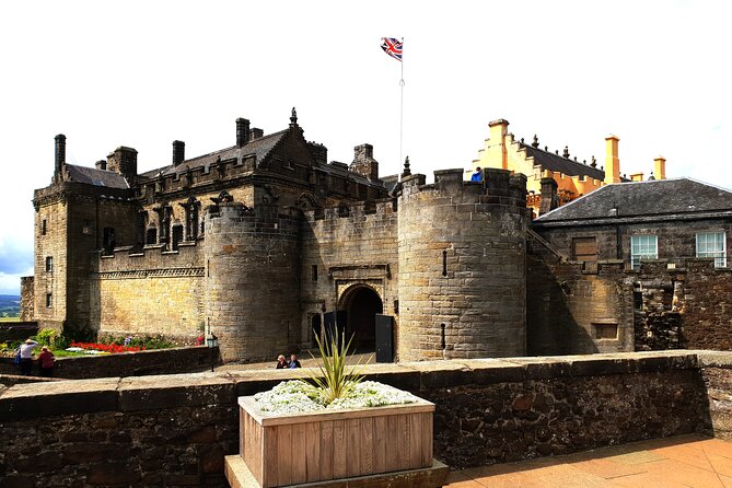 Wallace monument, Stirling Castle, Linlithgow Palace Private Tour - Stirling Castle: allow time for rooms and views